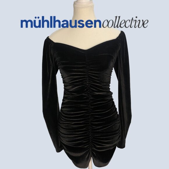 SHEIN Black Velvet Ruched Mini Dress Off Shoulder Long Sleeve Size S - Picture 4 of 4